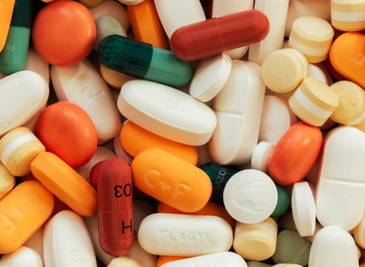 Les traitements contre le cholestérol : statines, ézétimibe, anti-PCSK9…