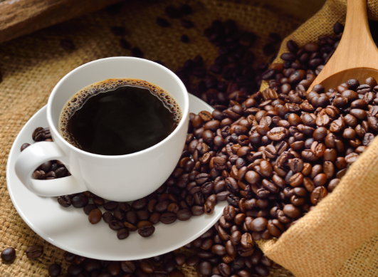 Le café : une consommation modérée peut-elle être bénéfique pour la santé ?