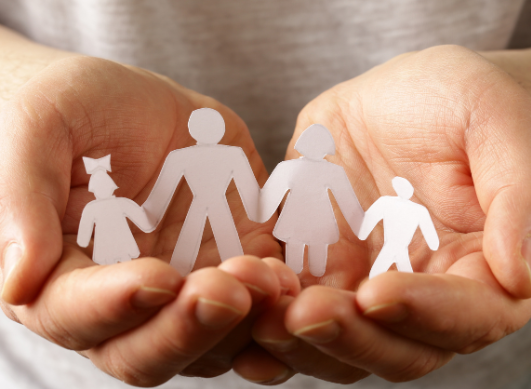 Les difficultés de vivre sa maladie en famille : impact, communication et solutions