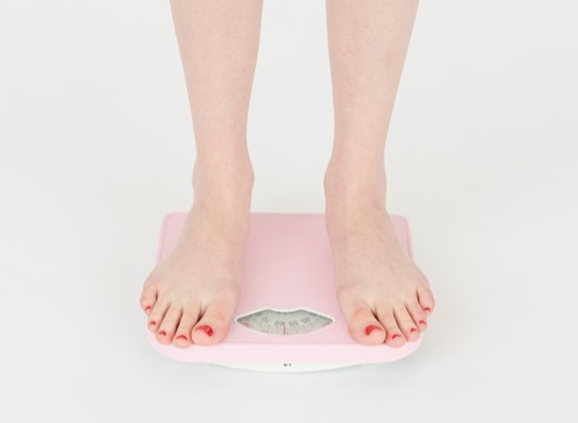 Chirurgie de l’obésité et reprise de poids : quand faut-il s’inquiéter ? 