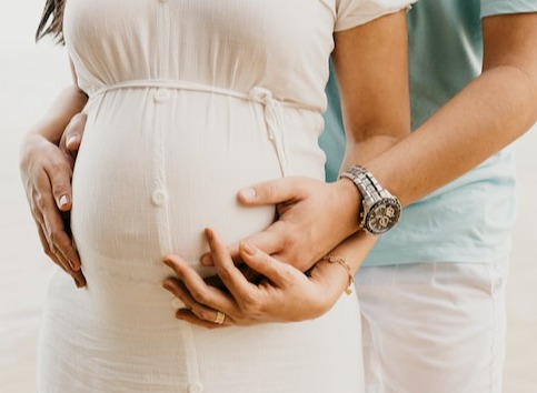 PTT et projet de grossesse : quels sont les points à prendre en compte ?