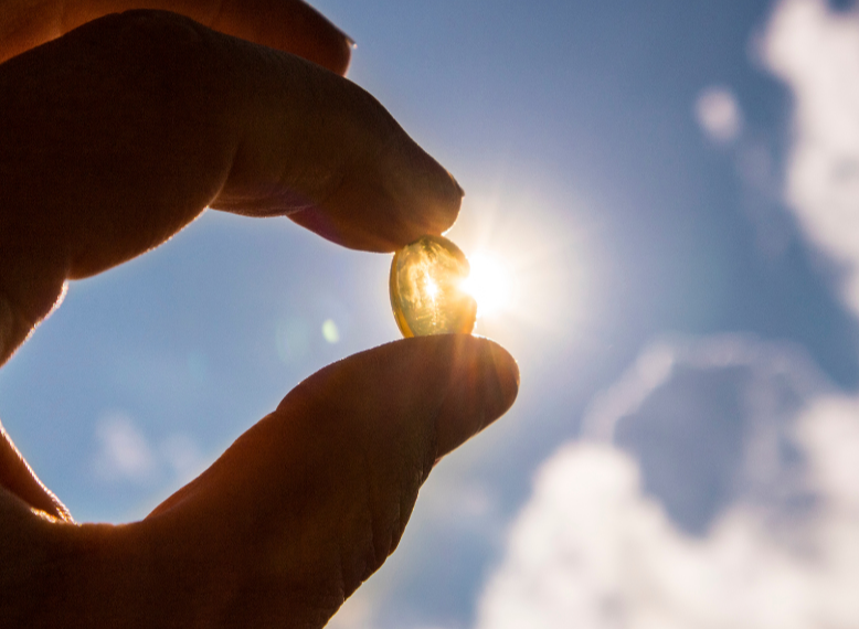 Vitamine D et sclérose en plaques : les suppléments de la vitamine du soleil peuvent-ils réduire le risque de rechute ?