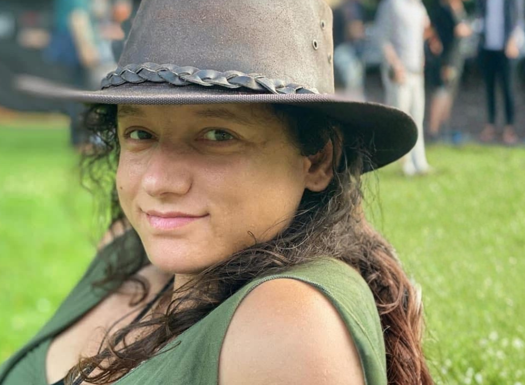 Séropositive depuis l’enfance : le parcours de Sophie-Elena 